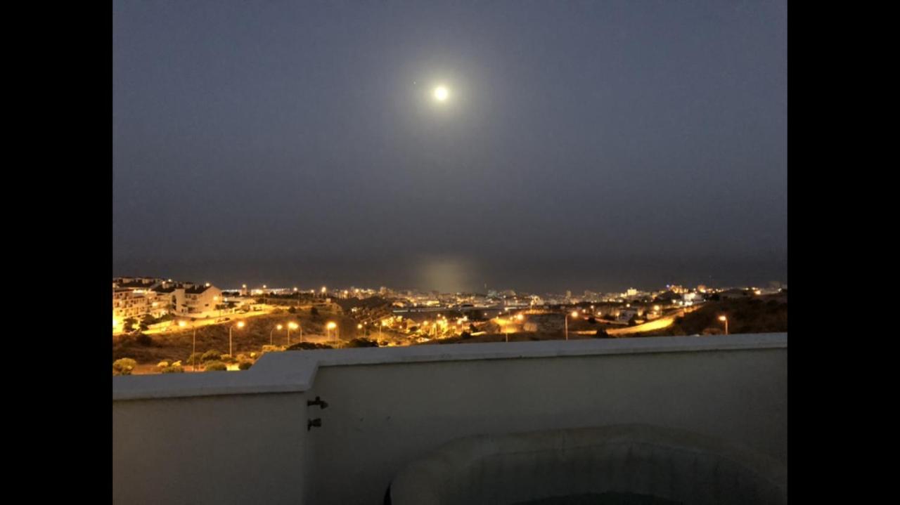 Ático duplex en Benalmádena vistas al mar y montaña dos habitaciones Exterior foto