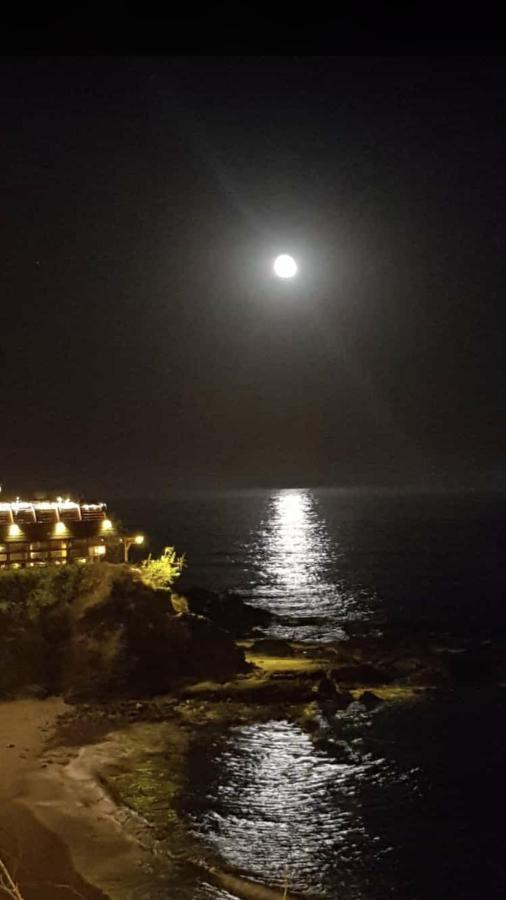 Ático duplex en Benalmádena vistas al mar y montaña dos habitaciones Exterior foto