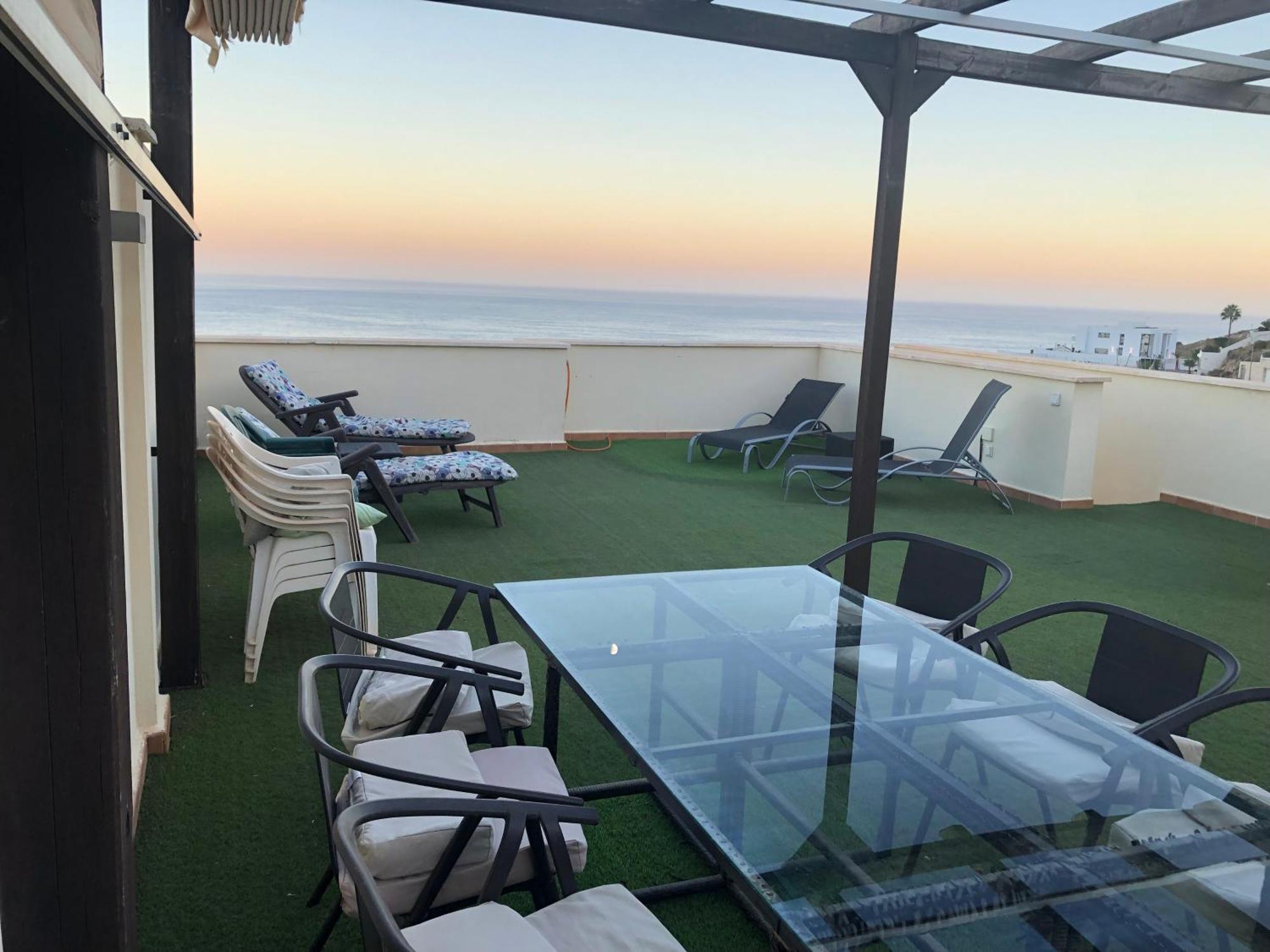 Ático duplex en Benalmádena vistas al mar y montaña dos habitaciones Exterior foto